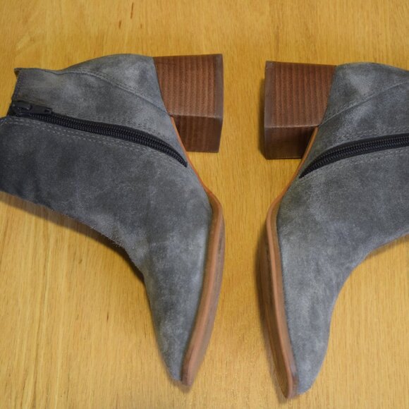 Lucky Brand Ankle Boots Gray Suede Womens Size 6 Used Chunky Heel "LK-LILYE" - Picture 5 of 11